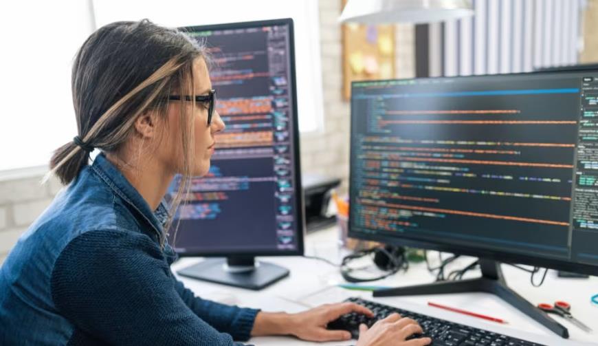 邢台小程序开发公司：DevOps与BI工具生命周期管理的深度融合