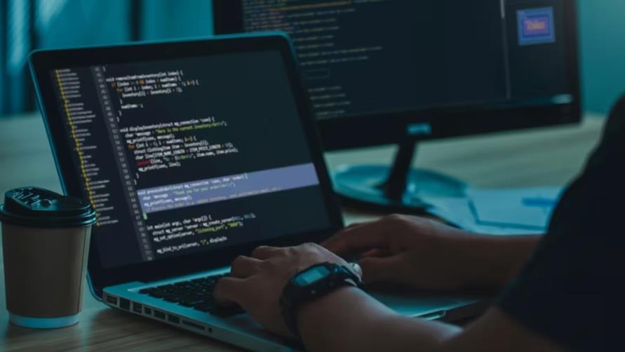 邢台小程序开发中，.NET 与 .NET Core 的差异深度解析